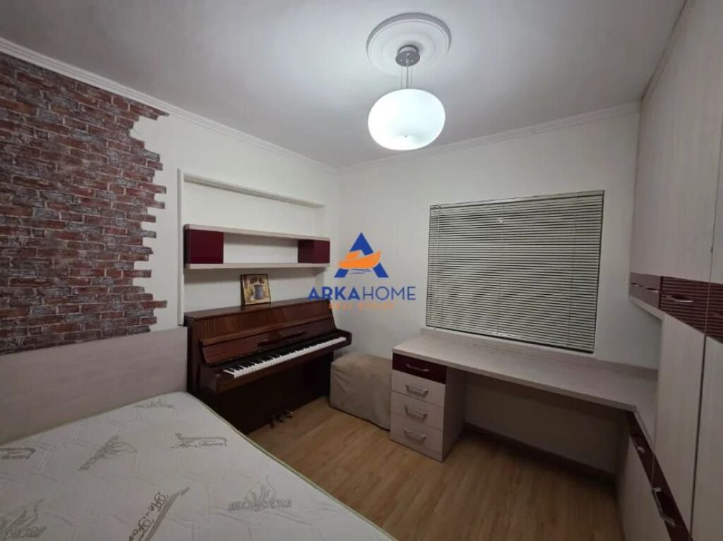 APPARTAMENTO IN AFFITTO 4+1+2+BALCONE "VIA FORTUZI, MINE PEZA" 1500 EURO
