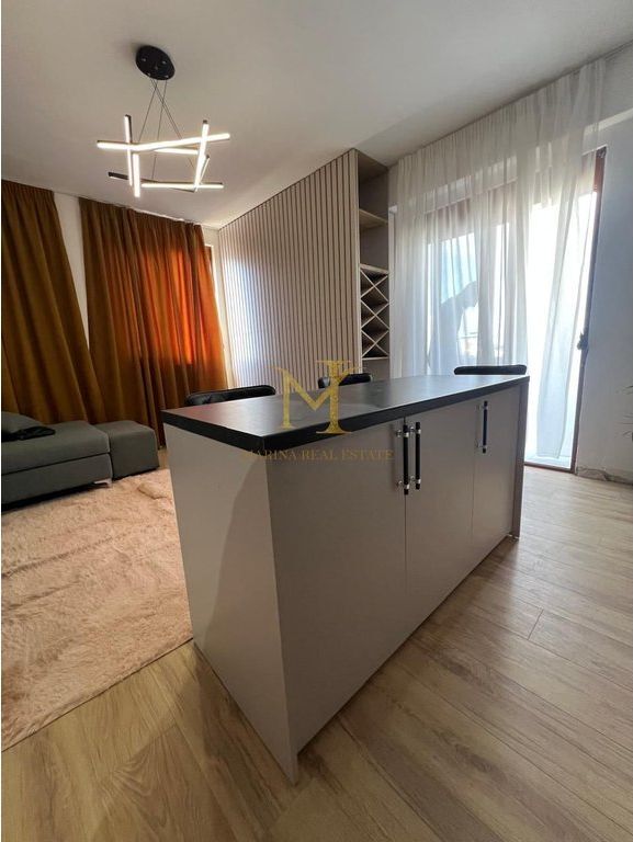 Appartamento 2+1 In Affitto sulla Spiaggia Ferroviaria, Durrës - 600€ | 85 m²