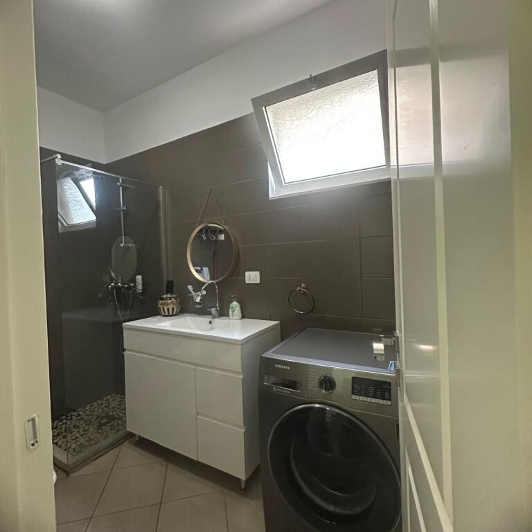 AFFITTASI APPARTAMENTO 1+1 - LAGO SECCO, TIRANA