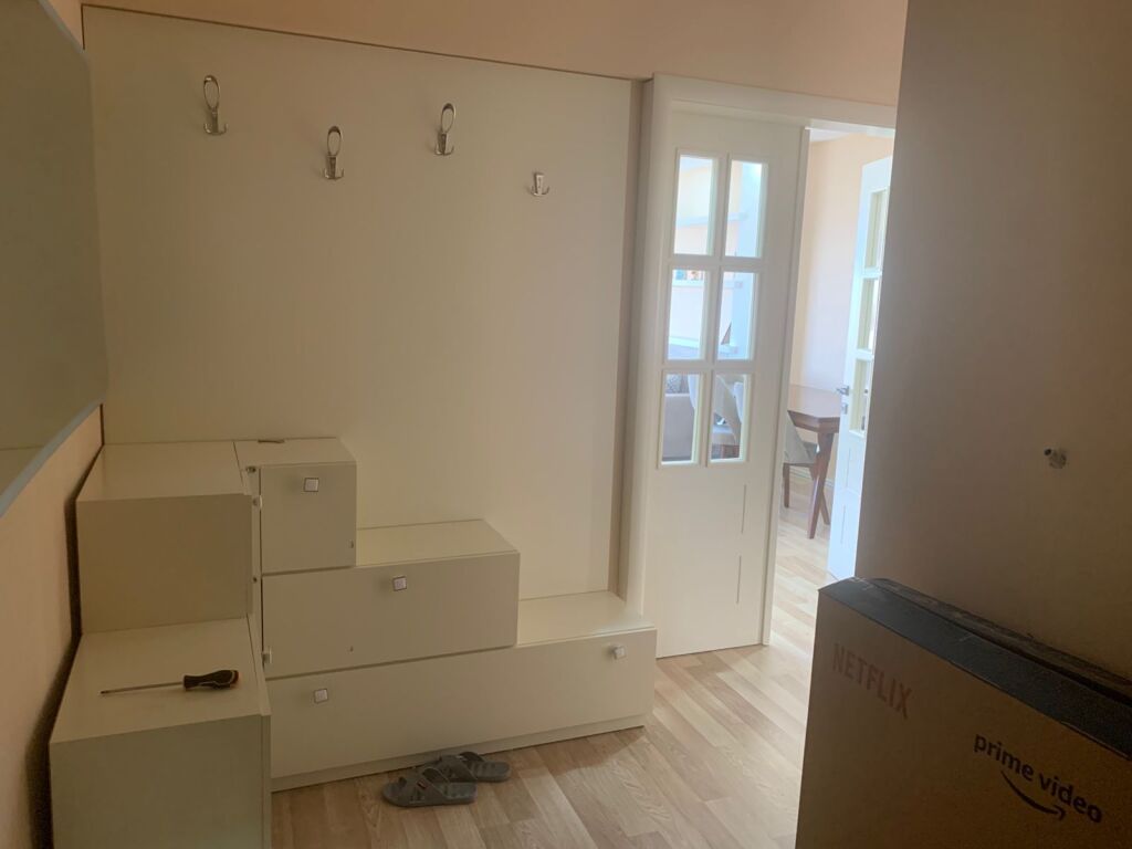 jepet me qera apartament 2+1+Ballkon Kati 2, 130 m² 450 € (FRESKU)