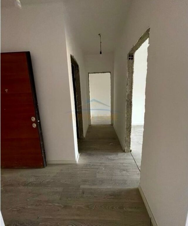 ✨ Jeto me Stil te Kompleksi "Aura" – 2+1 në Shitje! 🏢