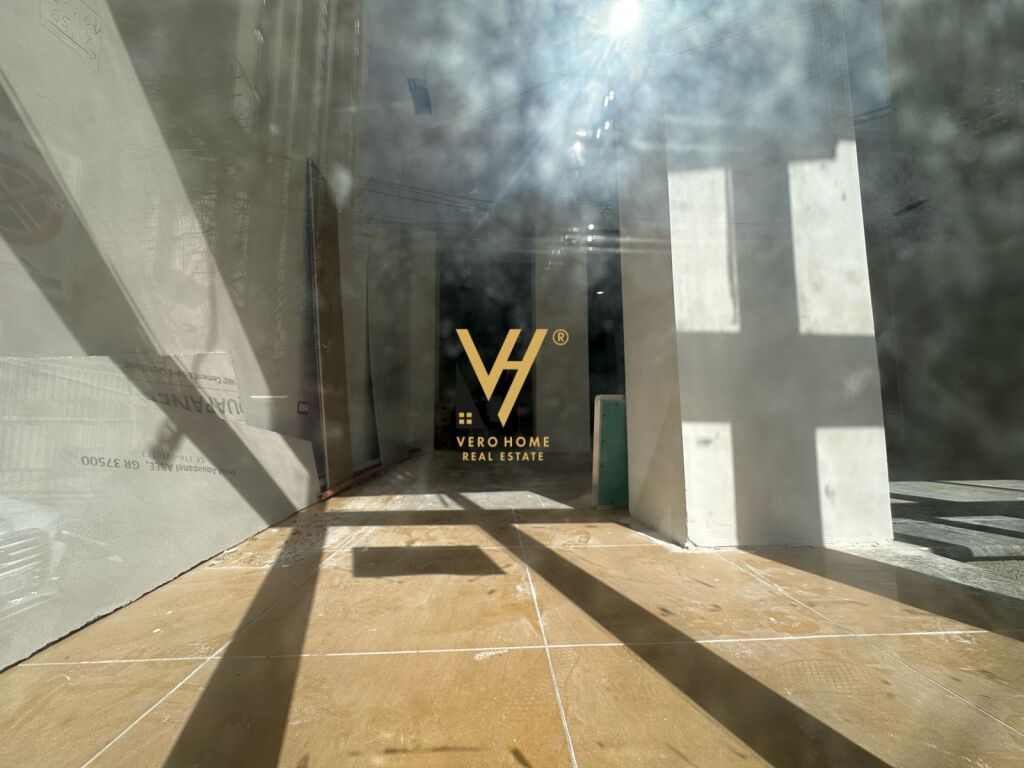 BUSINESS PREMISES 100 M2 FOR RENT IN THE CENTER 1,500 EURO