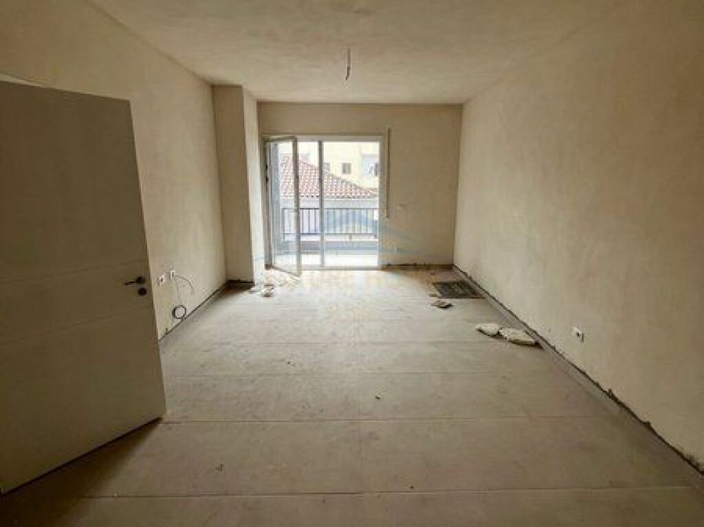 FOR SALE APARTMENT 2+1,5 MAY