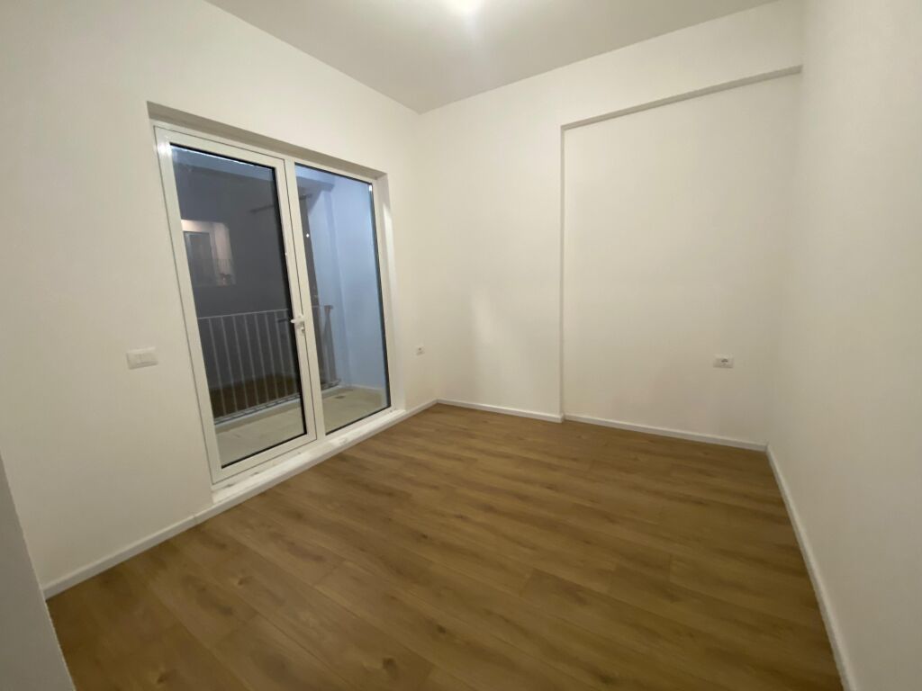 Jepet apartament 2+1 me qera,bosh