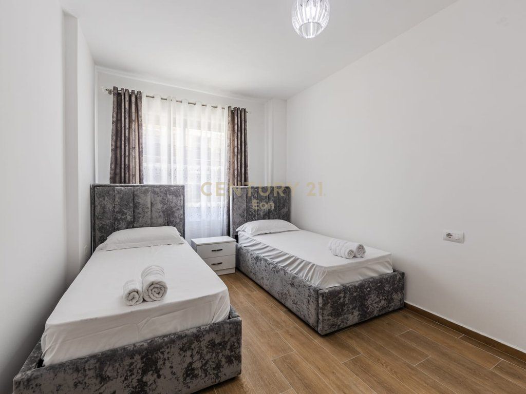 SHITET SUPER APARTAMENT NE GOLEM !