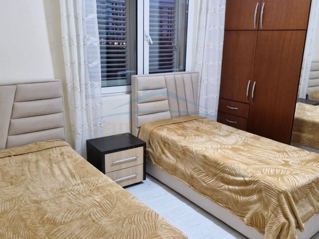 For sale, Apartment 3+1+2, Porcelan, Tirana