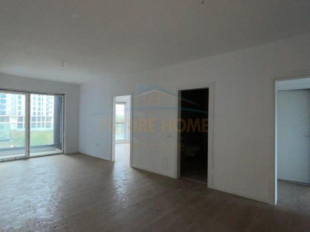 Shitet, Apartament 2+1+2, Rruga Jordan Misja, Tirane