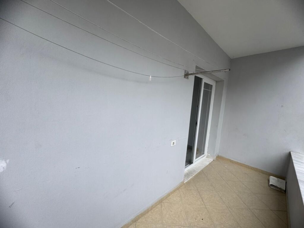 Appartamento in affitto 1+1+ balcone nella zona di Selita e Vogël !