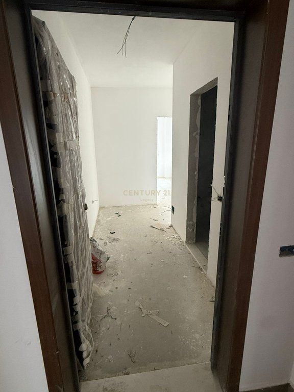 VENDESI APPARTAMENTO 1+1 – VIA DIBRËS