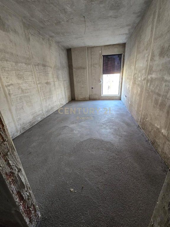 Shitet apartament 1+1 në rezidencën Urban Vista,