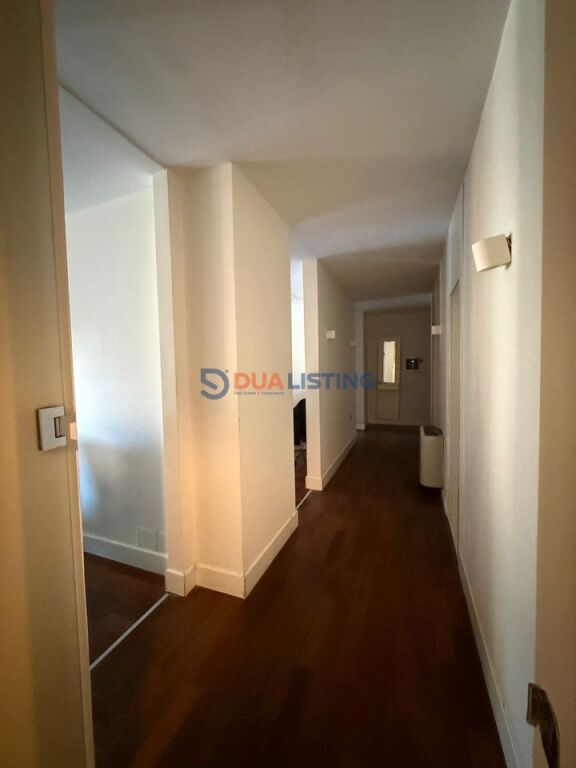 SHITET APARTAMENT ME VERANDË – BLLOK, TIRANË