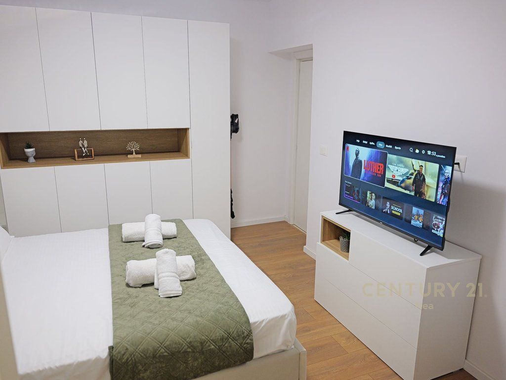 APARTMENT 1+1 FOR RENT ON ELBASANIT STREET