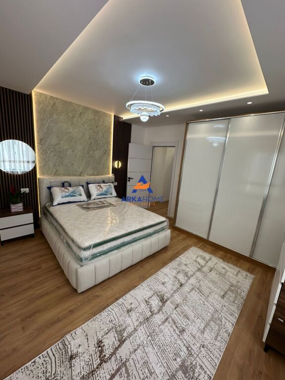 SHITET APARTAMENT 2+1+BALLKON "PALLATI ME SHIGJETA" 250.000 EURO