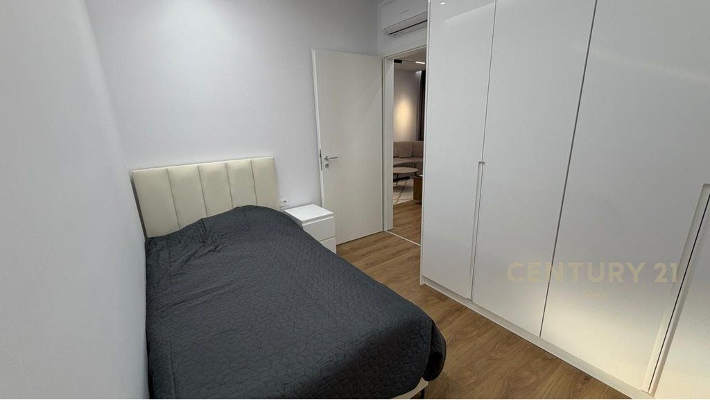 APARTAMENT 2+1+ POST PARKIMI - ALI DEMI -KOMPLEKSI KADIU