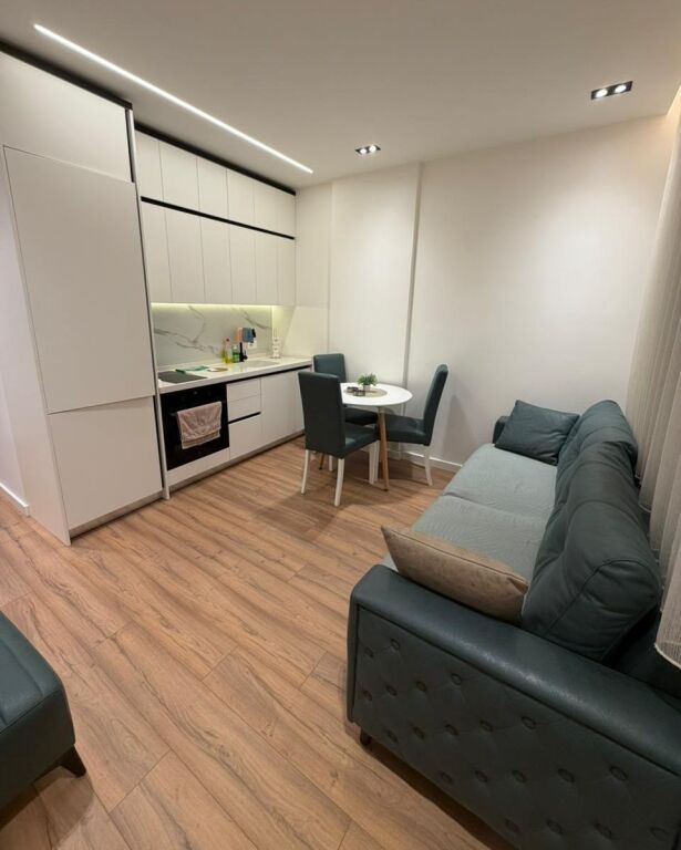 Apartament 1+1 per qira Kompleksi Deliorgji !