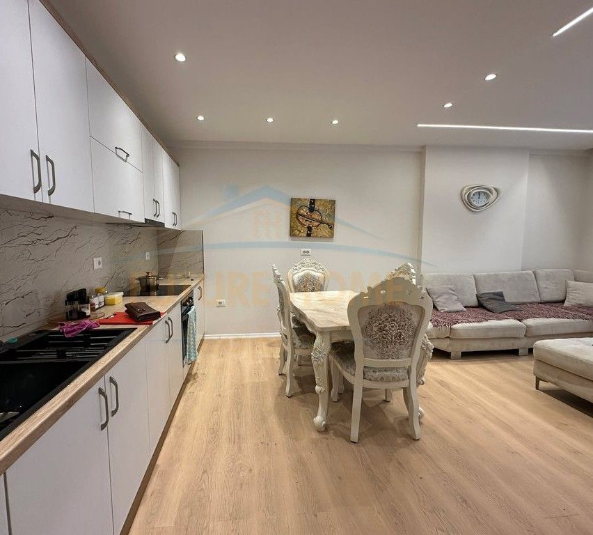 Qera, Apartament 2+1, Kompleksi Molla, Unaza e Re