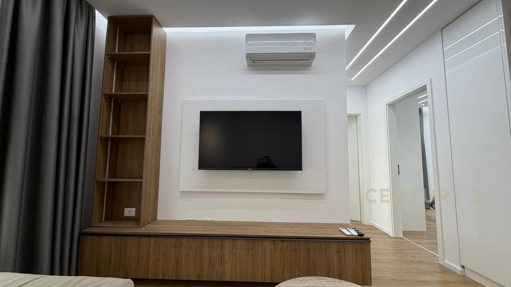 APARTAMENT 2+1+ POST PARKIMI - ALI DEMI -KOMPLEKSI KADIU