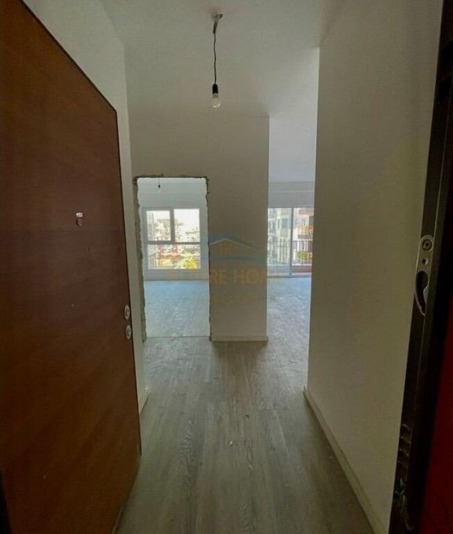 ✨ Jeto me Stil te Kompleksi "Aura" – 2+1 në Shitje! 🏢