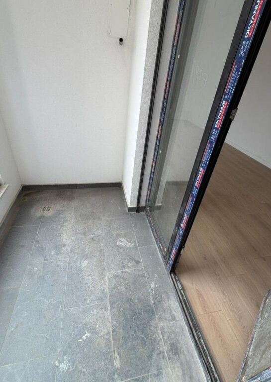 Komuna e Parisit apartament 2+1+2