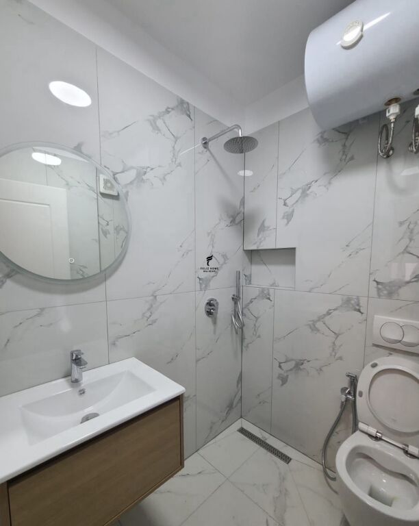 UFFICIO IN AFFITTO 88 M2 CENTRO 120.000 LEKE FH-64907