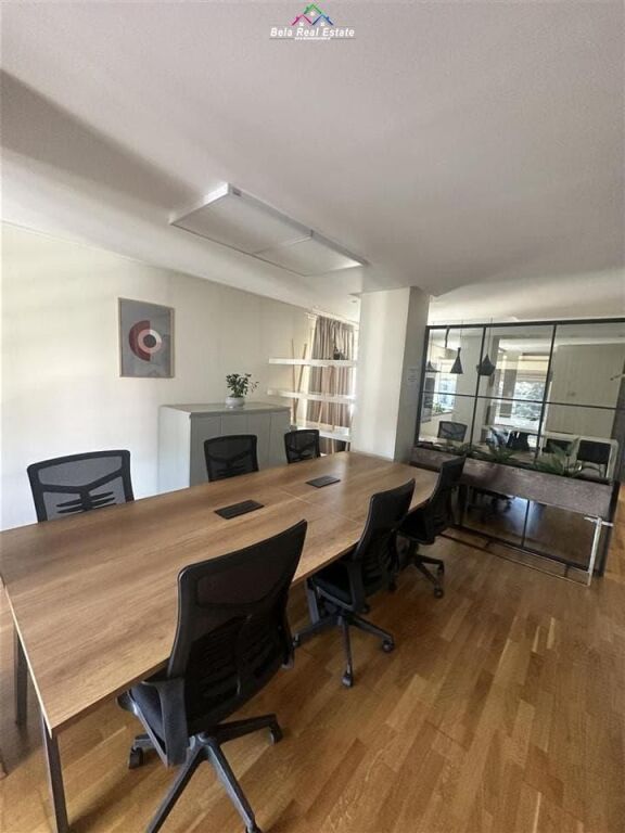 Zyre Me Qera Ne Bllok (ID BZ2351) Tirane.