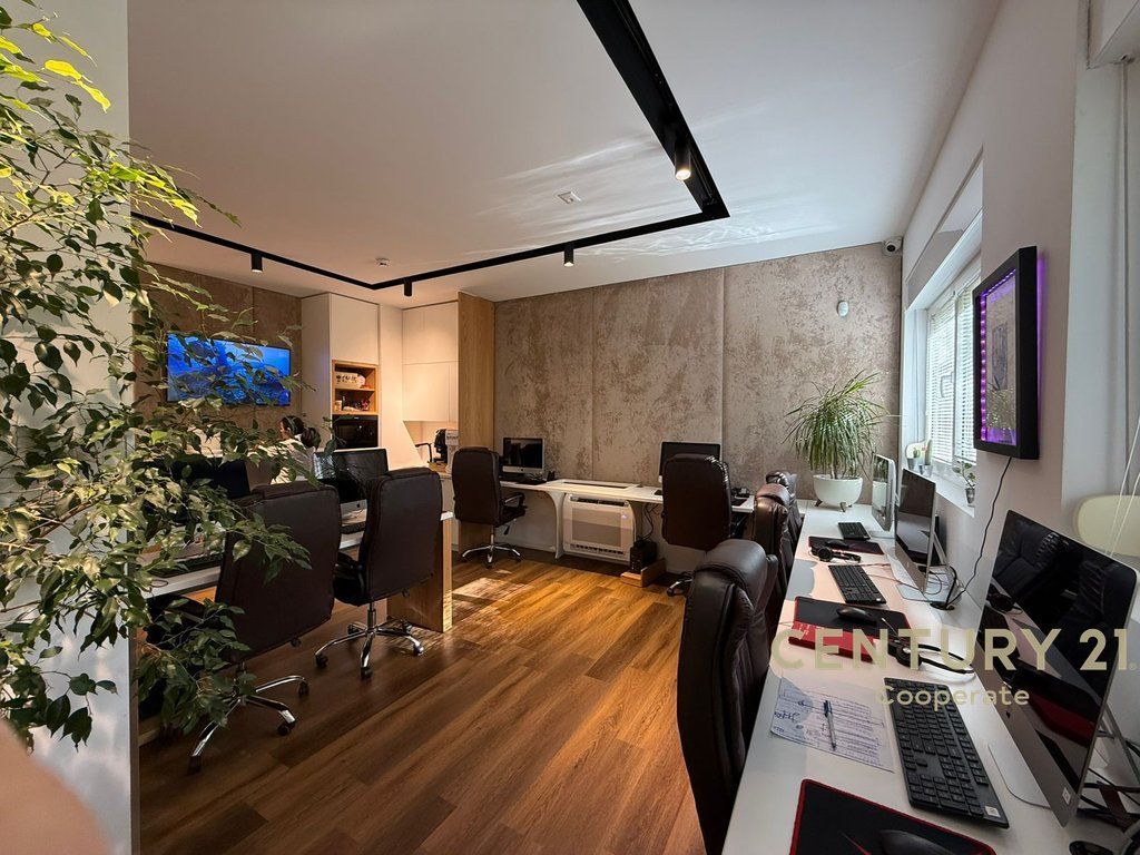 OFFICE FOR SALE AT KAIMI RESIDENCE NEAR MANGALEM 21