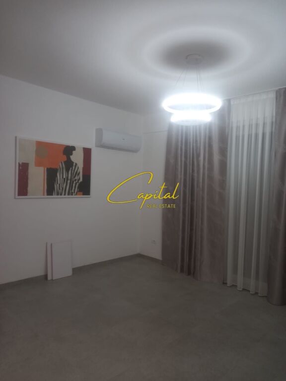 APARTAMENT ME QIRA 2+1 5 MAJI 40.000 LEKE