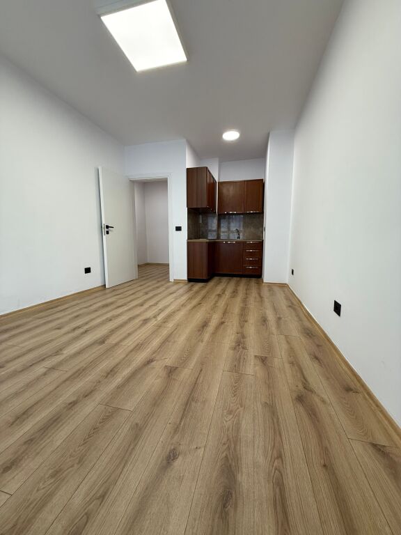 UFFICIO/APPARTAMENTO IN AFFITTO (Privato, NON Agenzia)