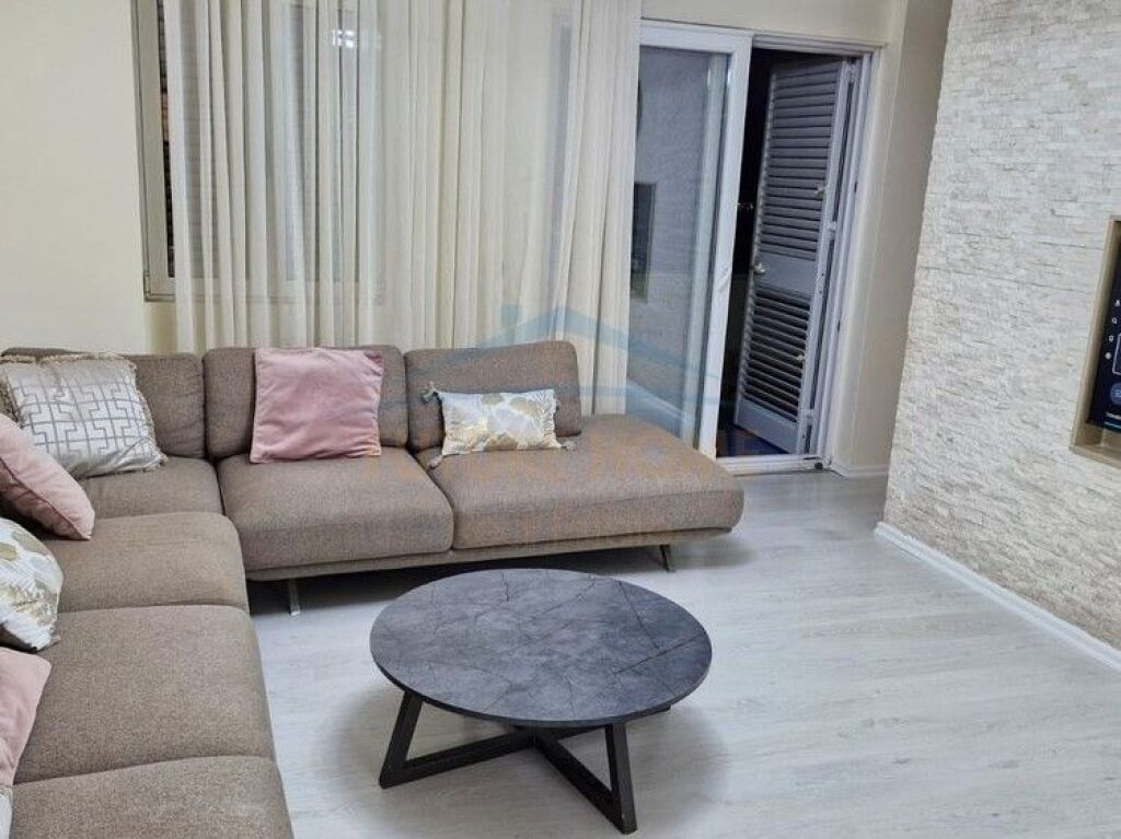 For sale, Apartment 3+1+2, Porcelan, Tirana