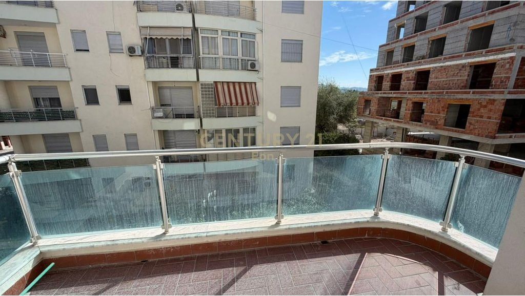 APARTAMENT 1+1 PER SHITJE NE GOLEM !
