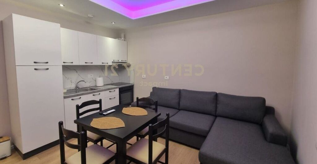 Apartment for rent 2+1+Parking, Restaurant Durres