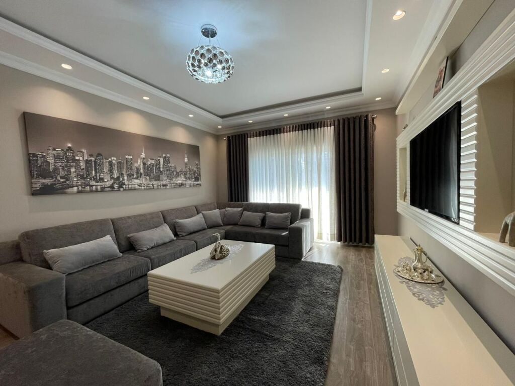 Apartment 2+1 for rent Liqeni Thate 50,000 Leke