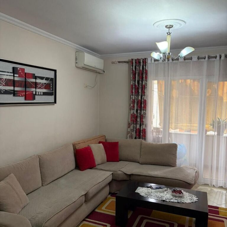 FOR RENT 2+1 APARTMENT - KAMZË TURN