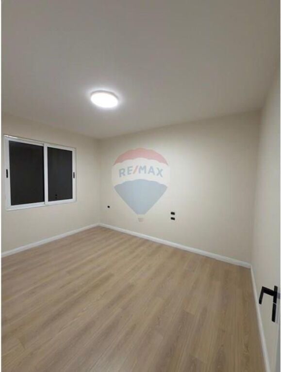Apartament 3+1+2 per shitje Kodra e Diellit