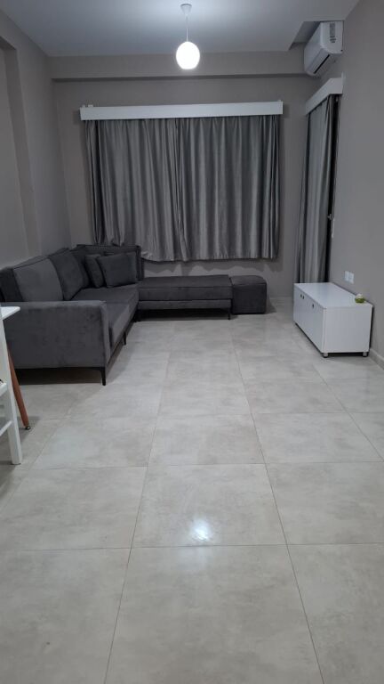 Jepet me qira apartament 1+1 ,570 € te Amerikan 3