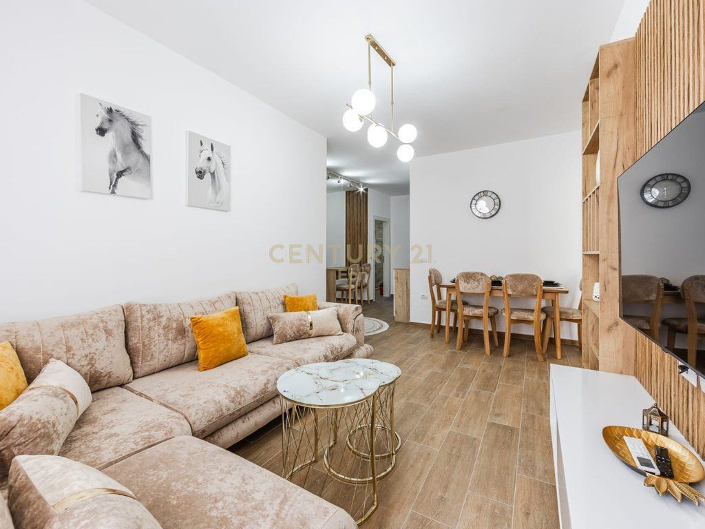 SHITET SUPER APARTAMENT NE GOLEM !