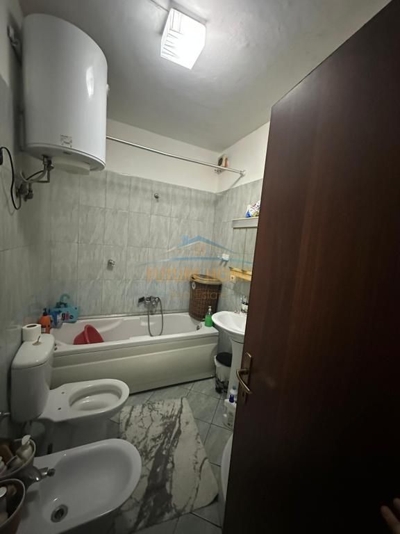 Shitje, Apartament 2+1, Fresk, Tiranë.