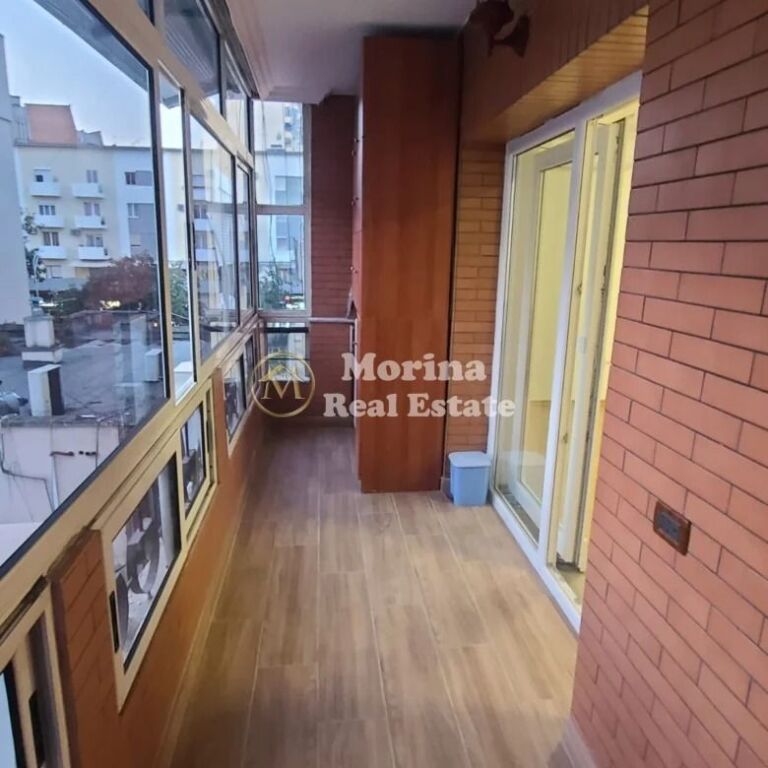 Affitto | Appartamento 2 + 1 | Piazza Skënderbej | 1200 €/mese