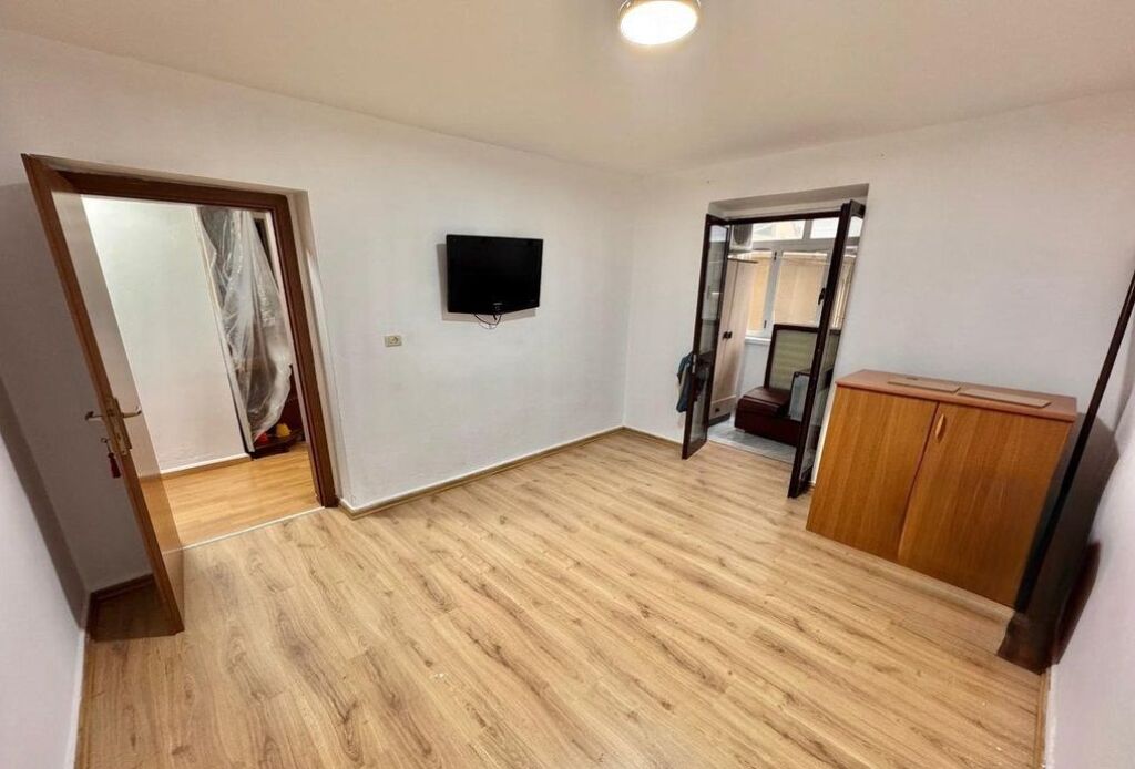 APPARTAMENTO PER UFFICIO, VIA ELBASANIT N. 7 XHUXHAT!