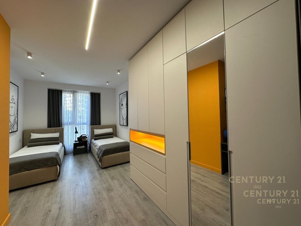 Apartament 2+1+2+ Post Parkimi me qira tek Ish Fusha e Aviacionit!