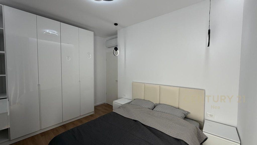 APARTAMENT 2+1+ POST PARKIMI - ALI DEMI -KOMPLEKSI KADIU