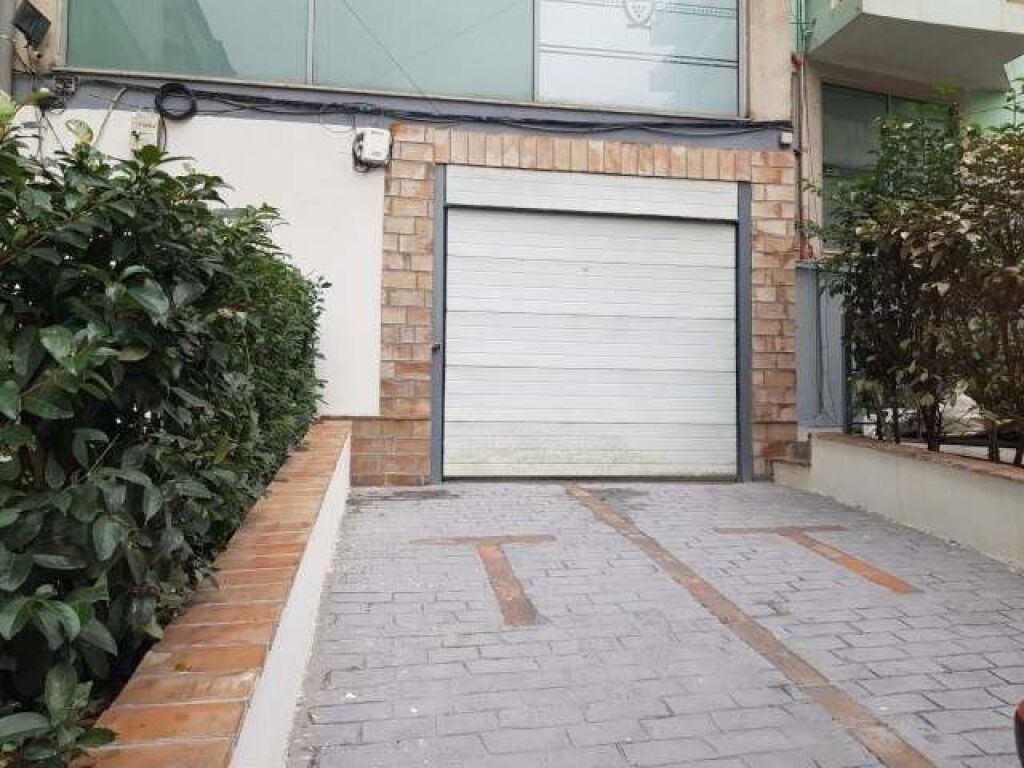 WAREHOUSES FOR RENT