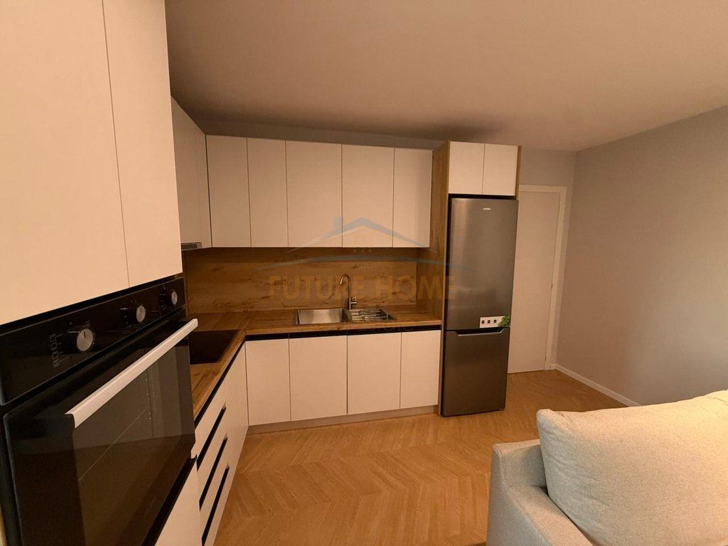 Shitet, Apartament 1+1, Rruga Siri Kodra, Tirane