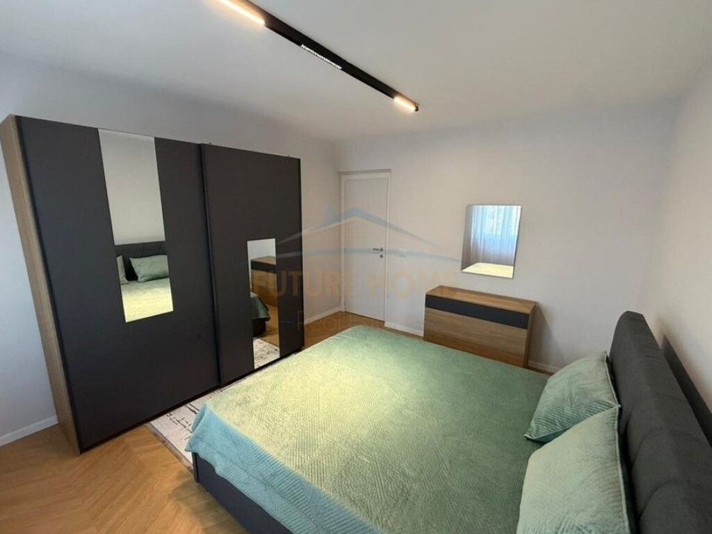 In vendita, Appartamento 1+1, Via Siri Kodra, Tirana