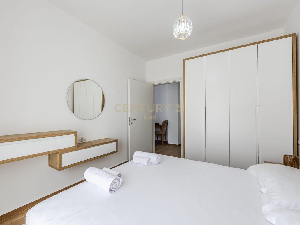 SHITET SUPER APARTAMENT NE GOLEM !