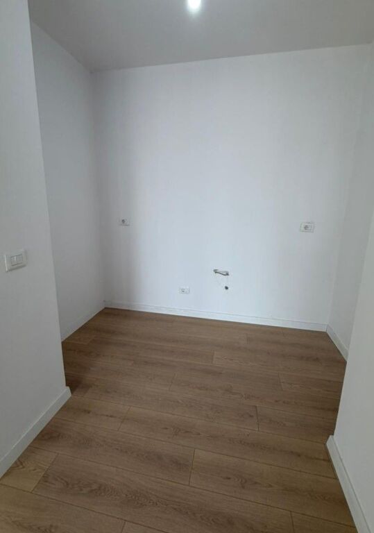 Komuna e Parisit apartament 2+1+2