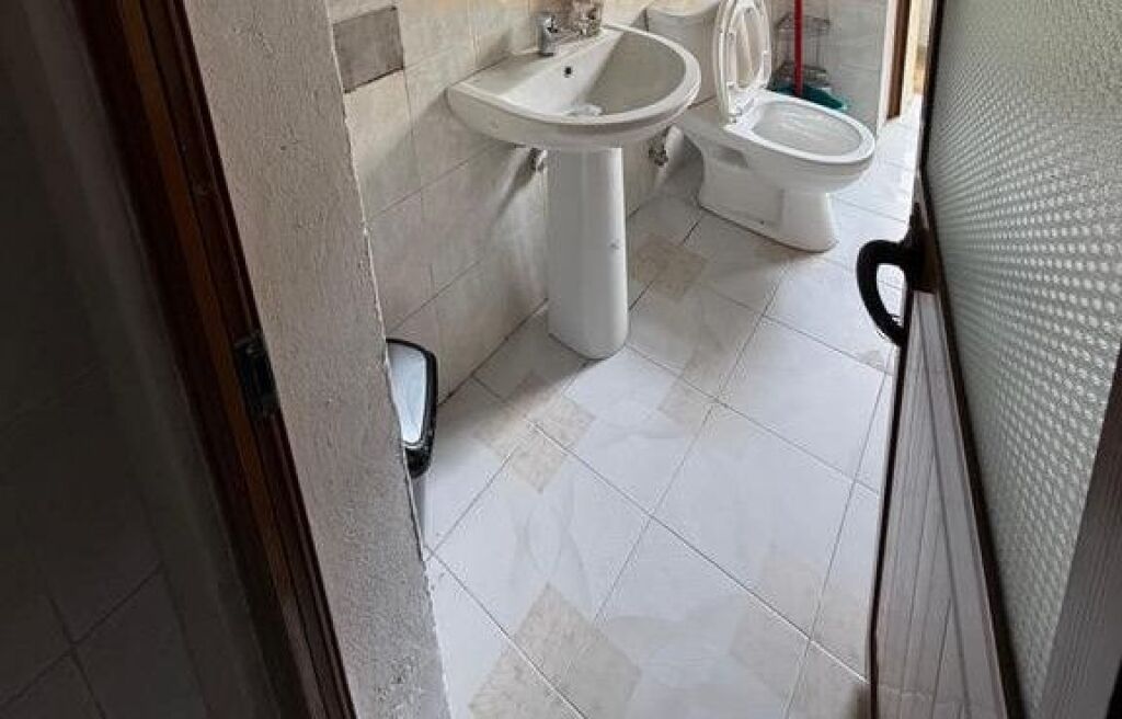 Rent, Apartment 1+1, Petro Nini Luarasi High School, Tirana