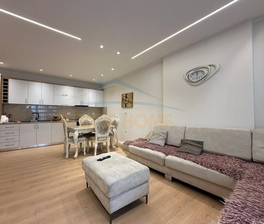 Qera, Apartament 2+1, Kompleksi Molla, Unaza e Re