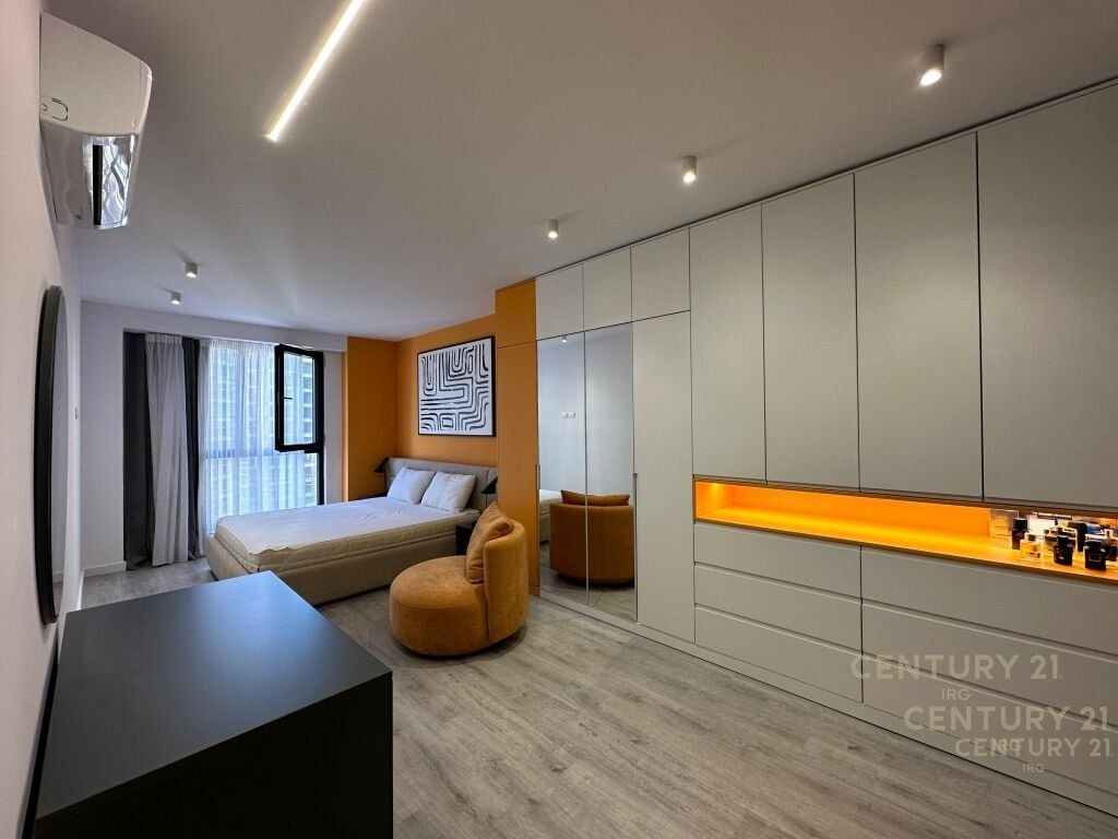 FOR RENT APARTMENT 2+1+2 WITH PARKING SPACE AT THE FORMER AVIATION FIELD