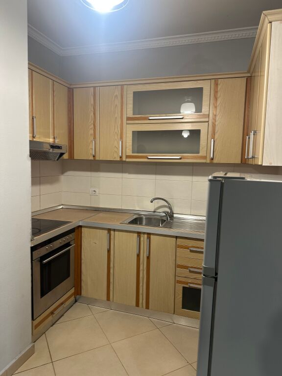 Apartment for rent in Astir